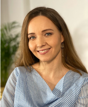 Євгенія Лапіна