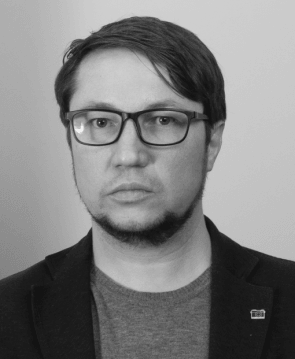 Максим Бузин