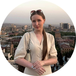 Анна Шукаева
