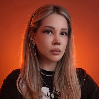 Елена Нексман